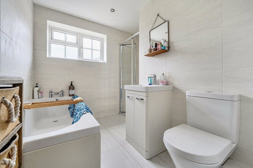 4 bedroom House for Sale Bell Close, Westoning, Bedfordshire