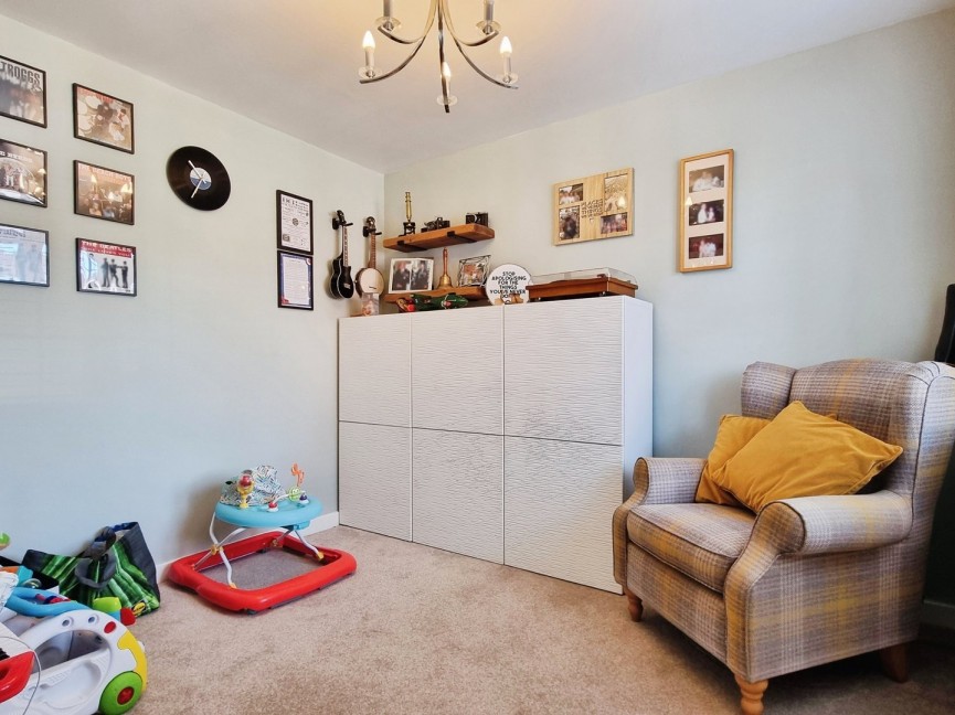 5 bedroom House for Sale Stewartby, Bedfordshire