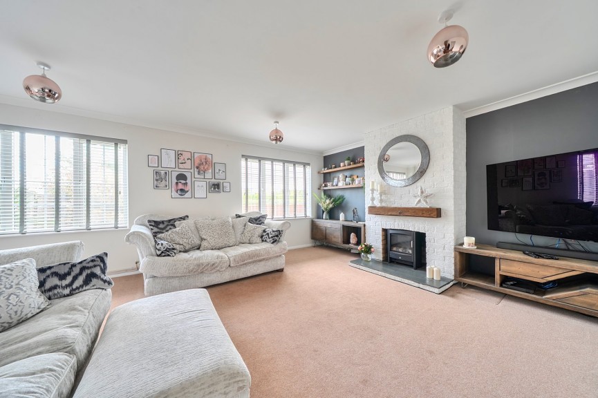 4 bedroom House for Sale Campion Road, Westoning, Bedfordshire