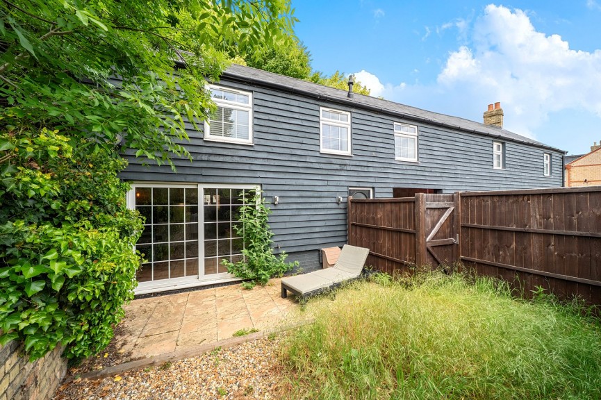 2 bedroom House for Sale Clifton Road, Shefford, Bedfordshire