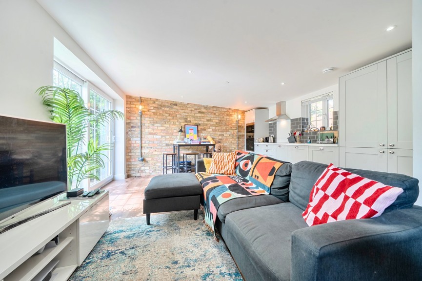 2 bedroom House for Sale Clifton Road, Shefford, Bedfordshire