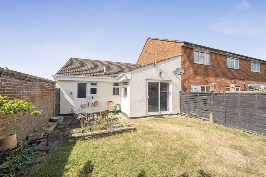 1 bedroom Bungalow for Sale Ullswater Close, Flitwick, Bedfordshire