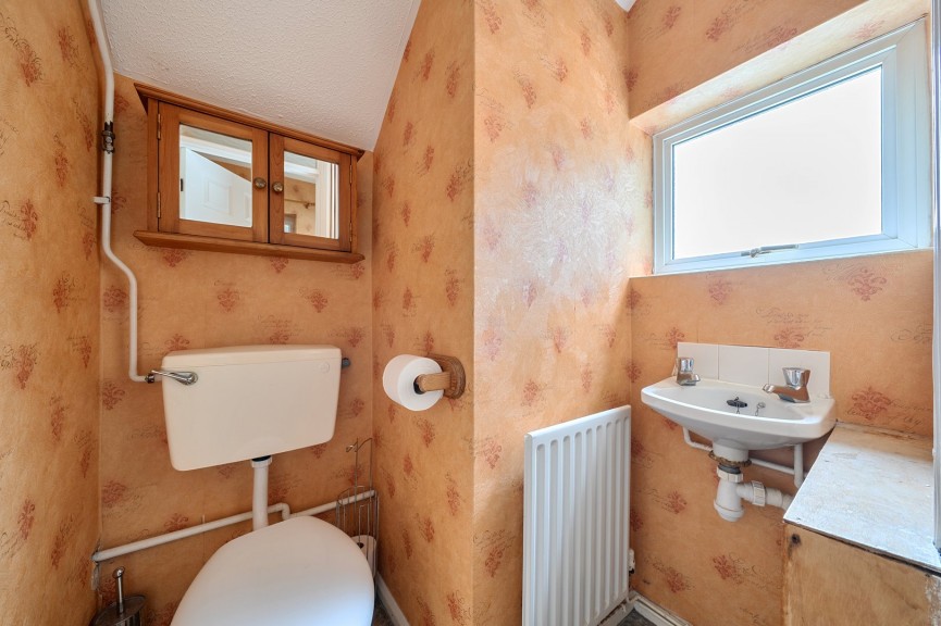 4 bedroom House for Sale Chase Hill Road, Arlesey, Bedfordshire
