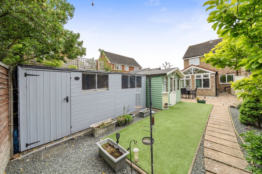 4 bedroom House for Sale Chase Hill Road, Arlesey, Bedfordshire