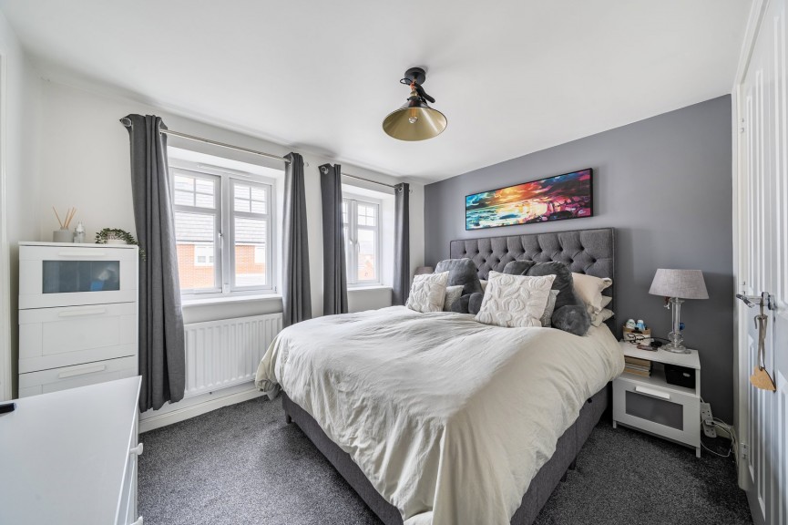 3 bedroom House for Sale Shackleton Gardens, Flitwick, Bedfordshire