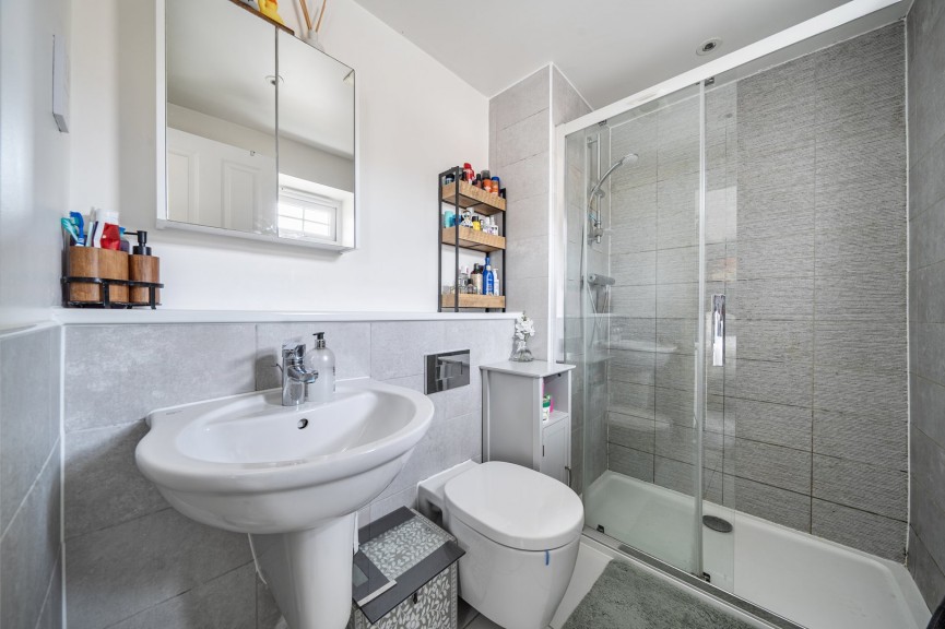 3 bedroom House for Sale Shackleton Gardens, Flitwick, Bedfordshire