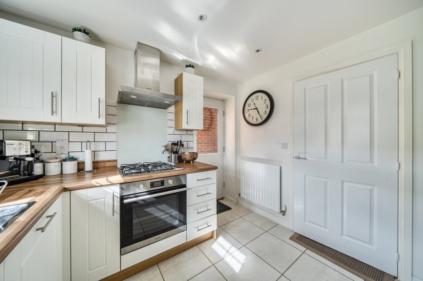 3 bedroom House for Sale Shackleton Gardens, Flitwick, Bedfordshire