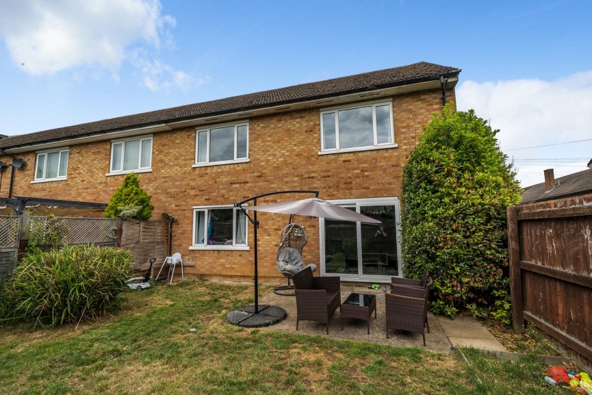 3 bedroom House for Letting Eisenhower Place, Chicksands, Bedfordshire