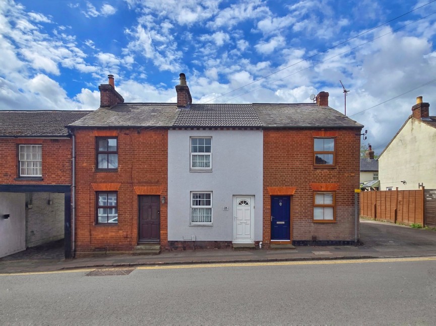 2 bedroom House for Sale Oliver Street, Ampthill, Bedfordshire