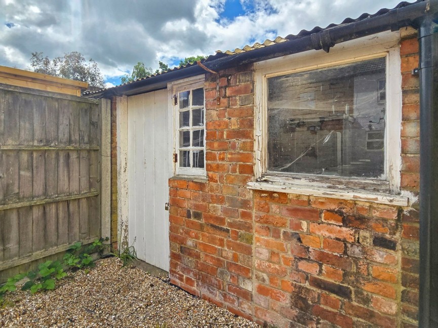 2 bedroom House for Sale Oliver Street, Ampthill, Bedfordshire