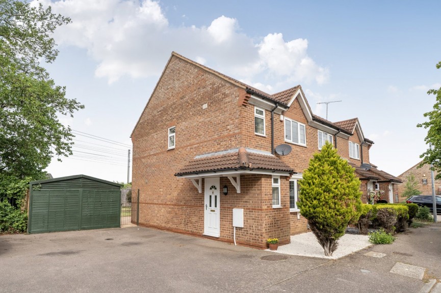 3 bedroom House for Sale The Paddocks, Flitwick, Bedfordshire