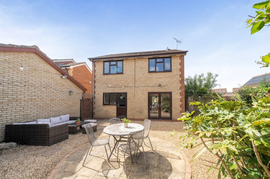 4 bedroom House for Sale Salisbury Road, Flitwick, Bedfordshire