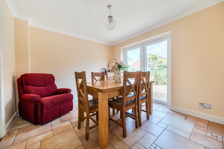 4 bedroom House for Sale Salisbury Road, Flitwick, Bedfordshire