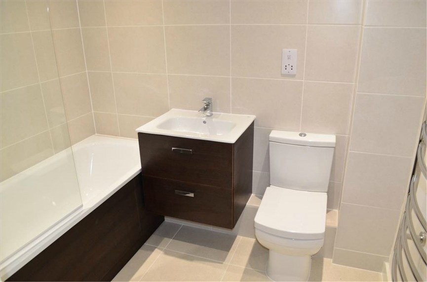 1 bedroom Flat for Sale Green Drift, ROYSTON, Hertfordshire