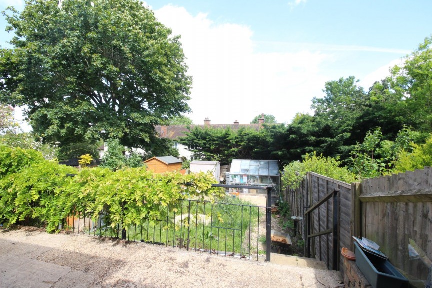 2 bedroom House for Sale Westbury Place, Letchworth Garden City, Hertfordshire