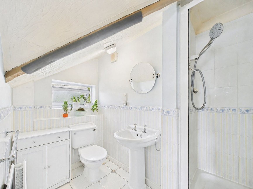 3 bedroom House for Sale Lindsay Avenue, Hitchin, Hertfordshire