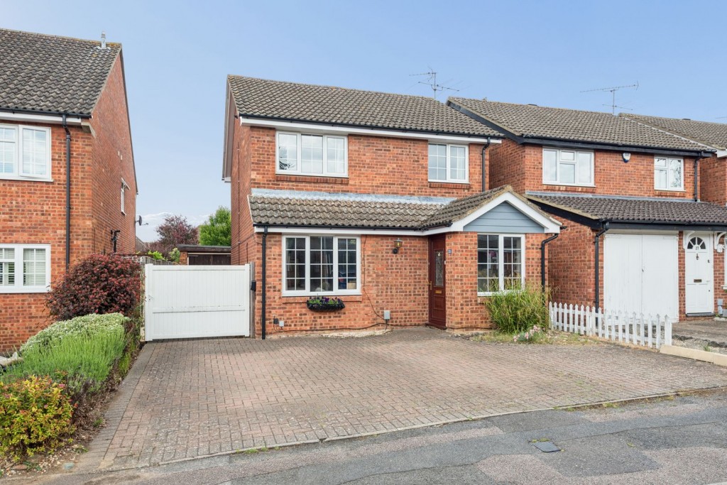Grange Close, Hitchin, Hertfordshire