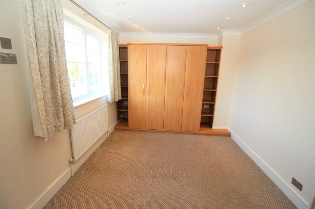 Heathcote Avenue, Hatfield, Hertfordshire