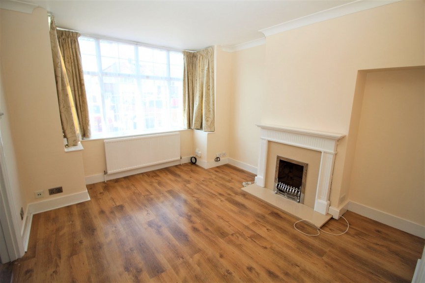 2 bedroom House for Letting Heathcote Avenue, Hatfield, Hertfordshire