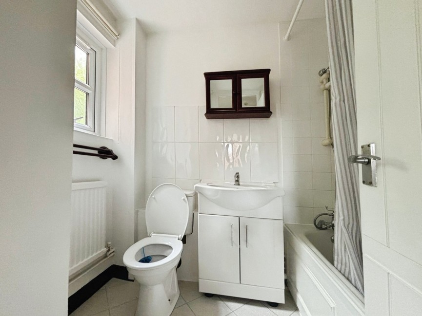1 bedroom Flat for Letting Church Lane, Hatfield, Hertfordshire