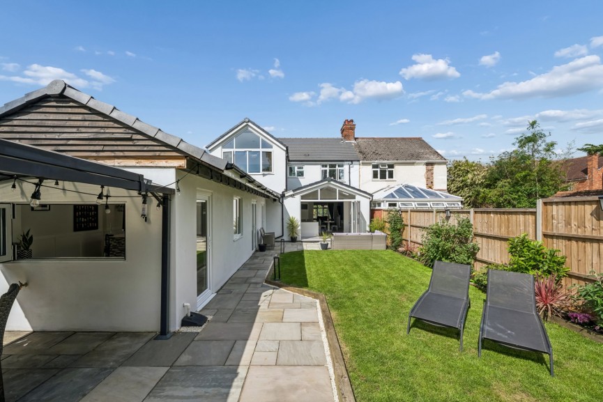 5 bedroom House for Sale Wootton, Bedford