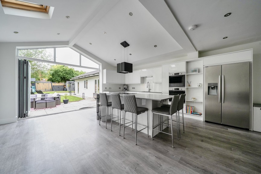 5 bedroom House for Sale Wootton, Bedford