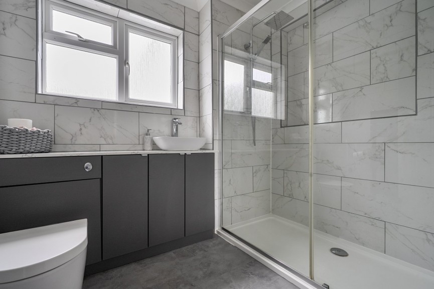 5 bedroom House for Sale Wootton, Bedford