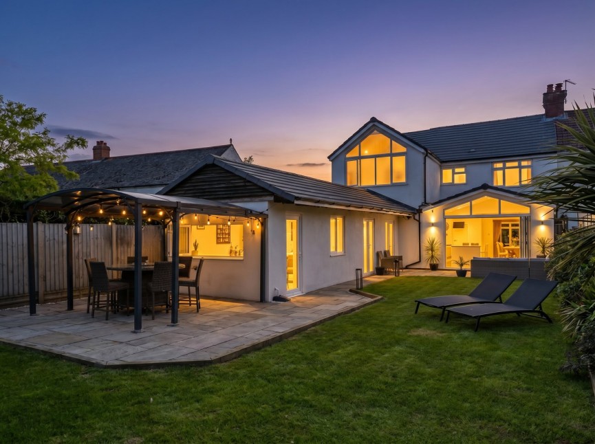 5 bedroom House for Sale Wootton, Bedford