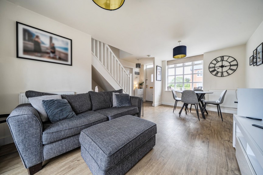 2 bedroom House for Sale Meppershall, Shefford, Bedfordshire