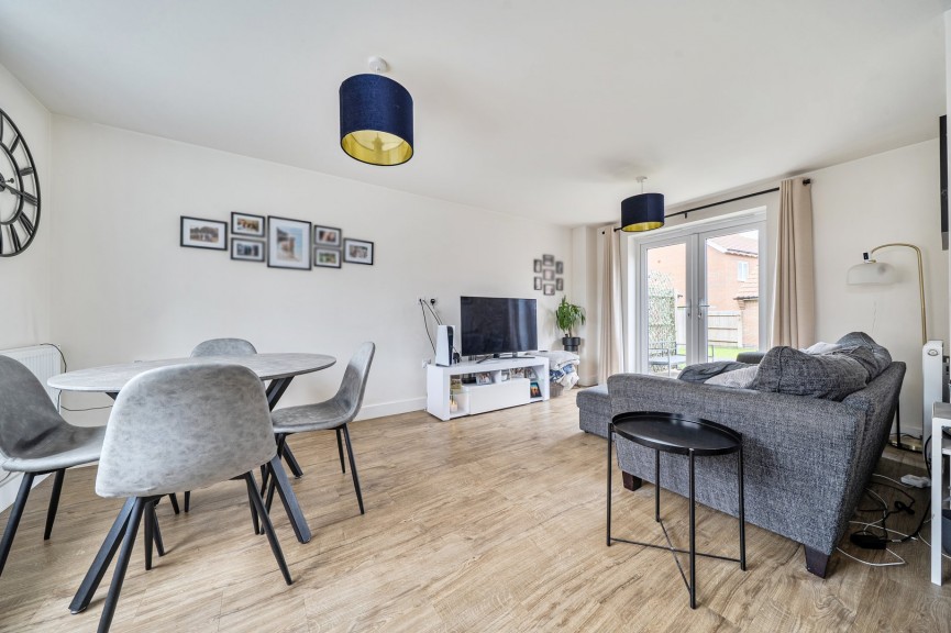2 bedroom House for Sale Meppershall, Shefford, Bedfordshire