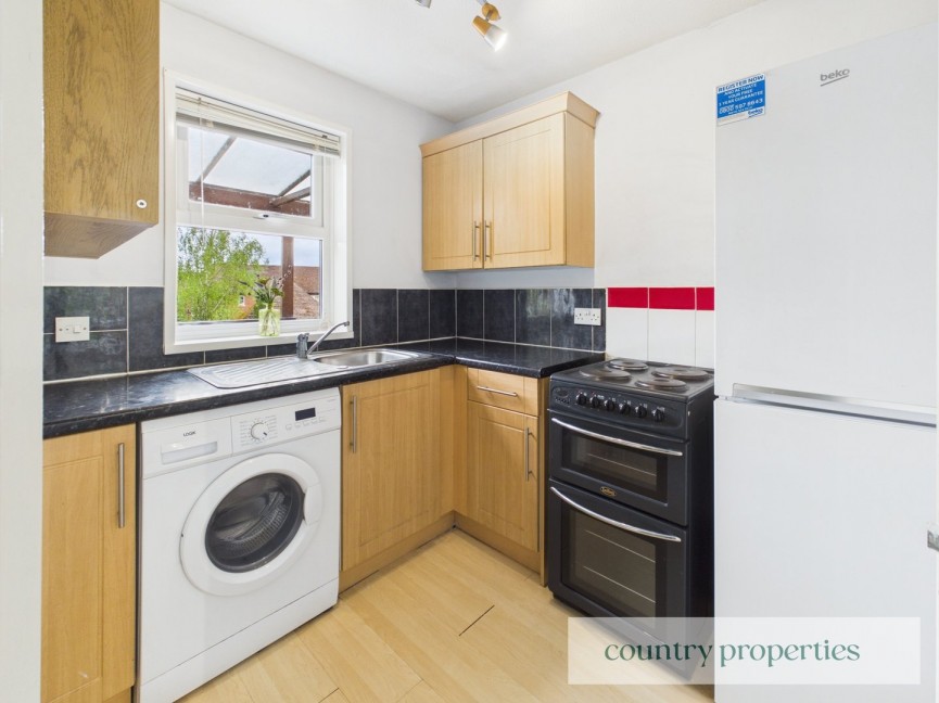 1 bedroom Flat for Sale Sunningdale Mews, Welwyn Garden City, Hertfordshire