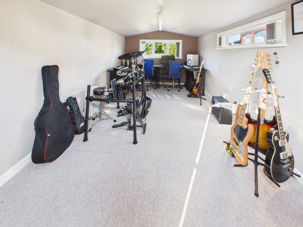 Poplar Drive, Royston, Hertfordshire