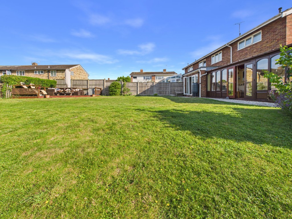 Poplar Drive, Royston, Hertfordshire