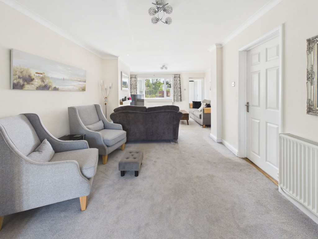 Poplar Drive, Royston, Hertfordshire