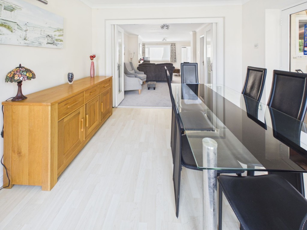 Poplar Drive, Royston, Hertfordshire