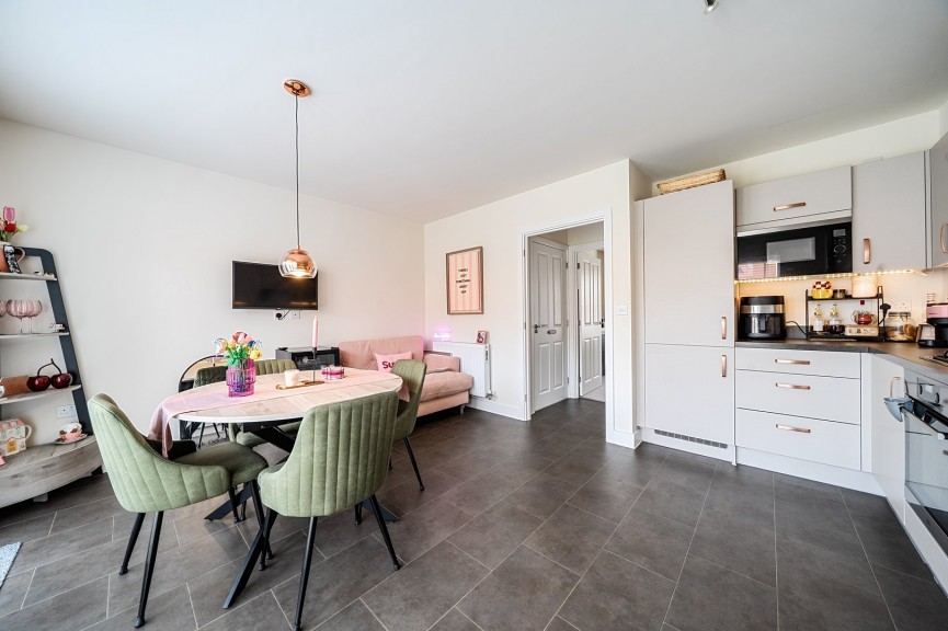 3 bedroom House for Sale Halbery Croft, Meppershall