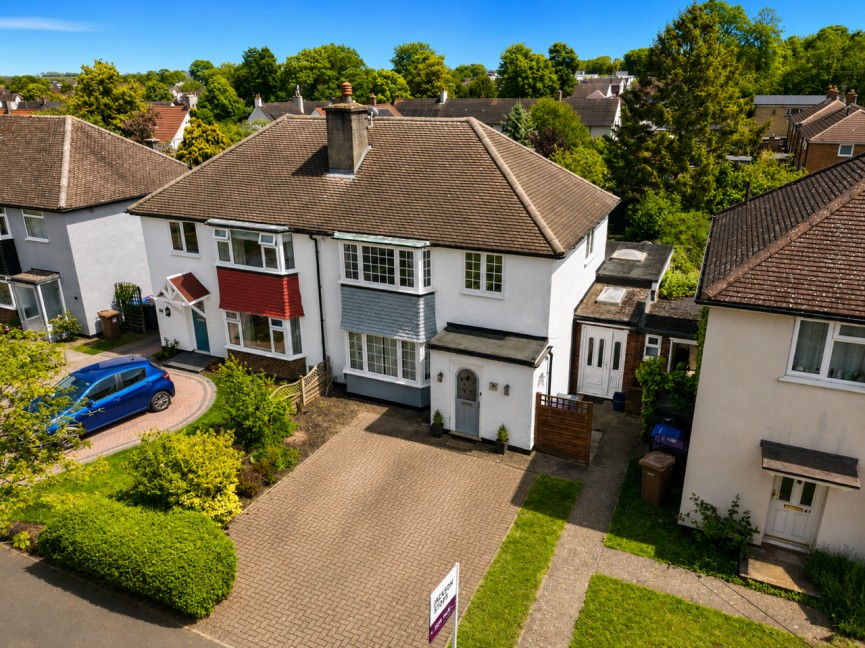 3 bedroom House for Sale The Leas, Baldock, Hertfordshire