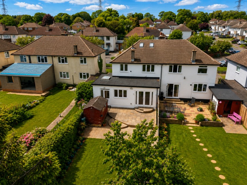 3 bedroom House for Sale The Leas, Baldock, Hertfordshire
