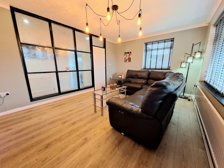 3 bedroom Bungalow for Sale London Road, Sandy, Bedfordshire