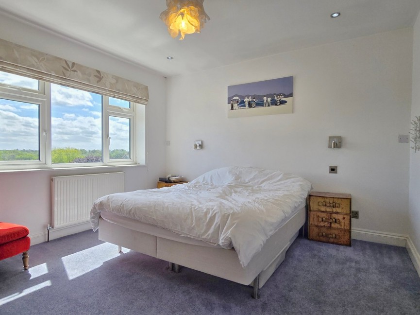 4 bedroom House for Sale Ampthill, Bedfordshire