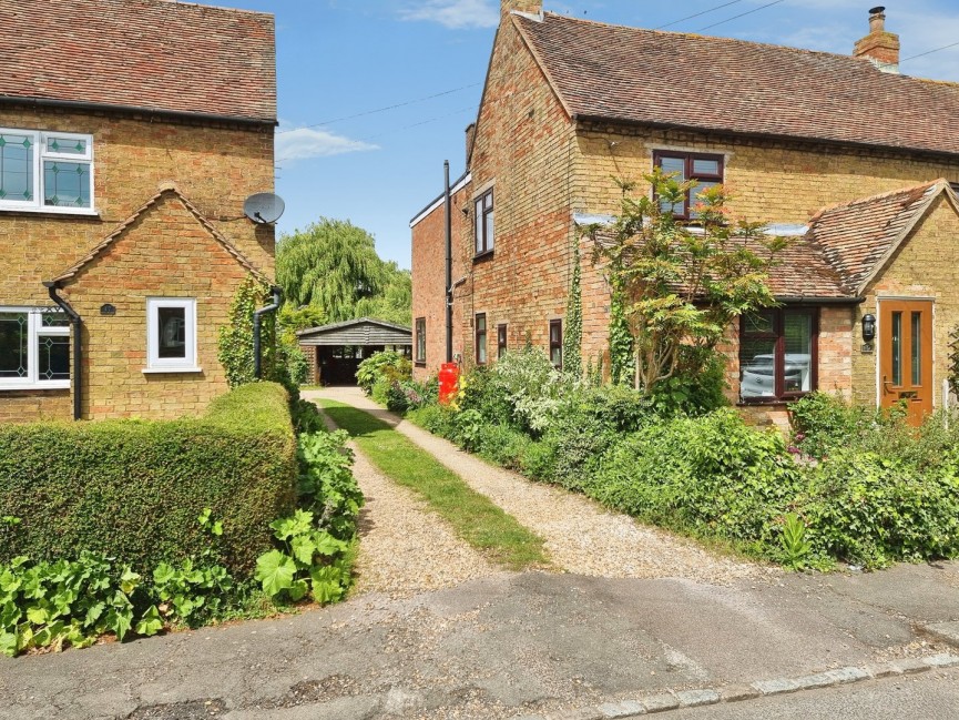 3 bedroom House for Sale Haynes, Bedfordshire