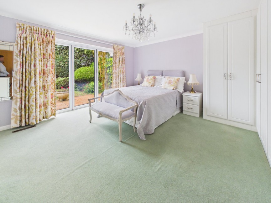 3 bedroom Bungalow for Sale Downlands, Royston, Hertfordshire