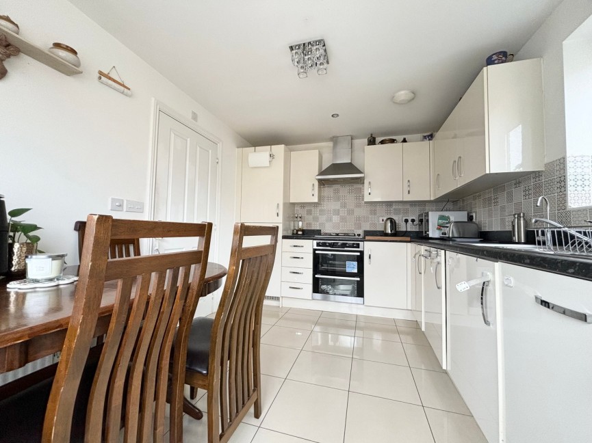 4 bedroom House for Letting Rutherford Way, Biggleswade, Bedfordshire