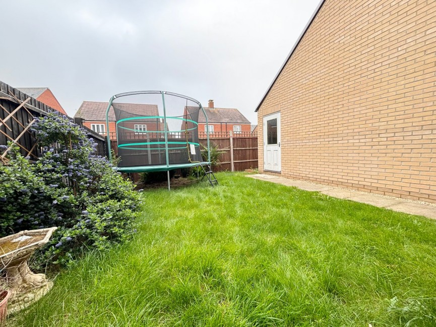 4 bedroom House for Letting Rutherford Way, Biggleswade, Bedfordshire