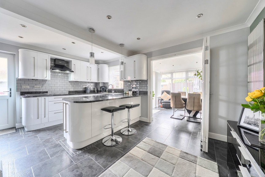 3 bedroom House for Sale Truro Gardens, Flitwick, Bedfordshire