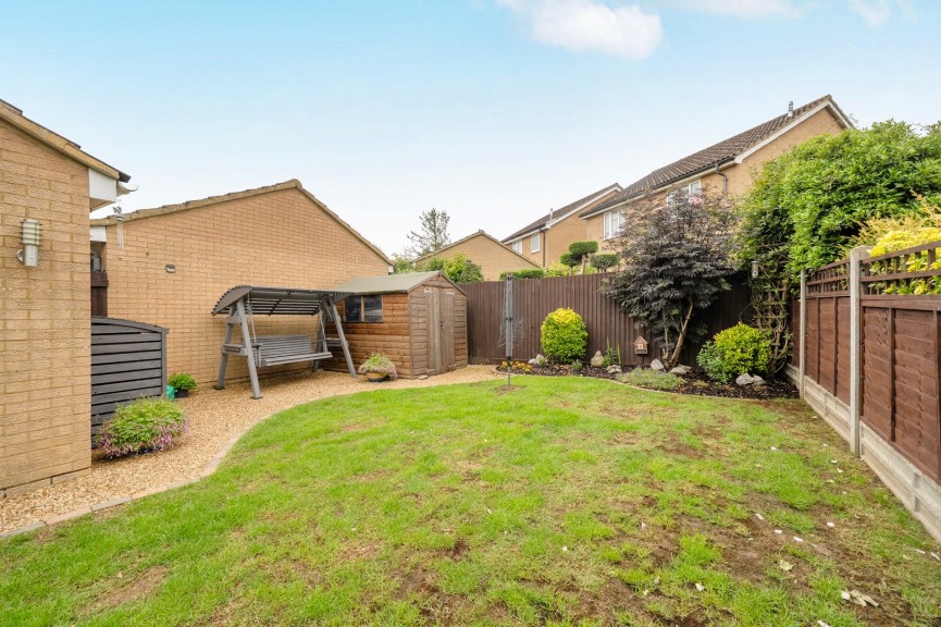 3 bedroom House for Sale Truro Gardens, Flitwick, Bedfordshire