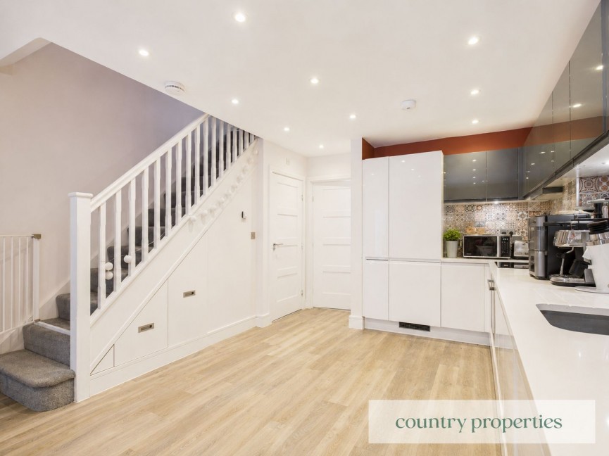 3 bedroom House for Sale Sterling Court, Welwyn Garden City, Hertfordshire