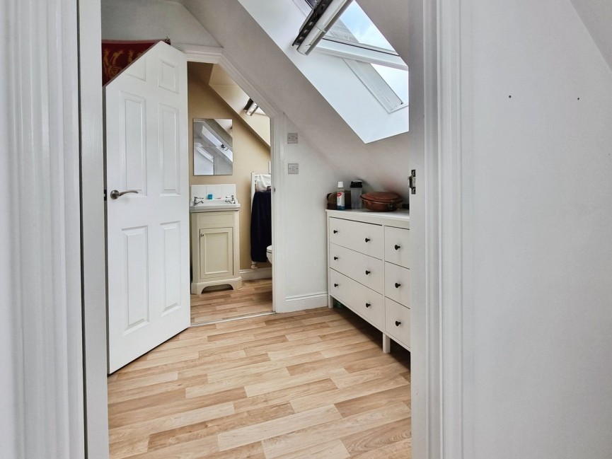4 bedroom House for Sale Silsoe, Bedfordshire