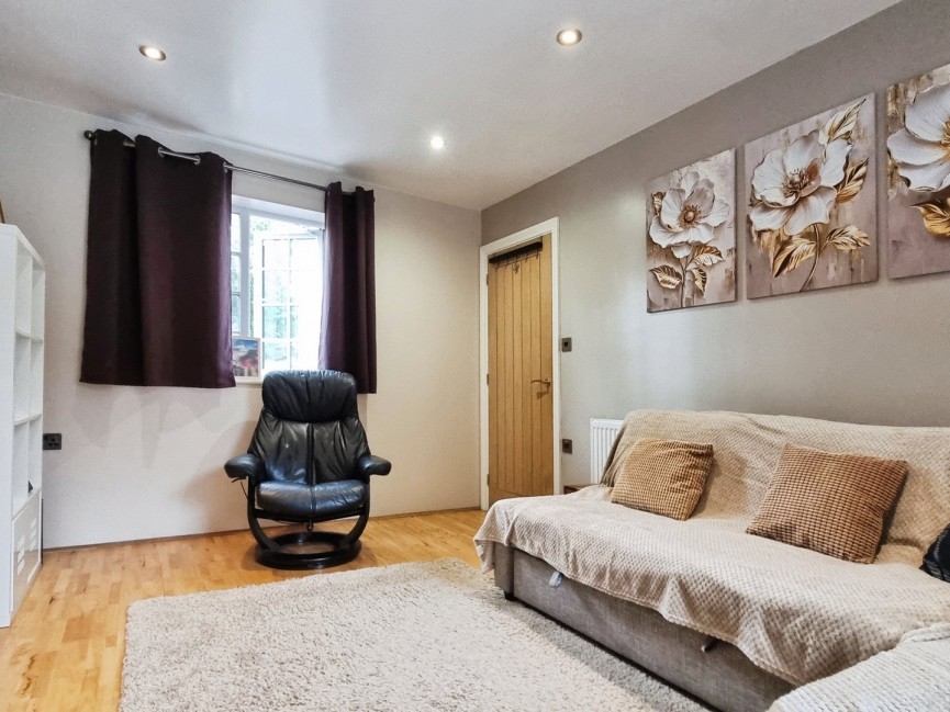 4 bedroom House for Sale Silsoe, Bedfordshire