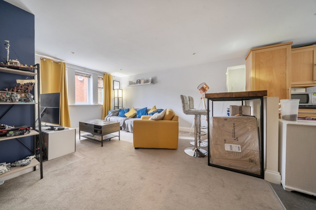Coopers Court, Shefford, Bedfordshire